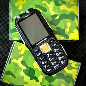 Ново! 13800mAh, мобилен Телефон, удароустойчив, водоустойчив, телефон за възрастни хора с две сим карти, LAND ROVER ,GSM, телефон с големи копчета за стари хора