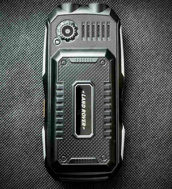 Ново! 13800mAh, мобилен Телефон, удароустойчив, водоустойчив, телефон за възрастни хора с две сим карти, LAND ROVER ,GSM, телефон с големи копчета за стари хора - Image 7